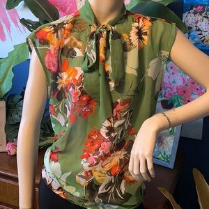 New York and Company Cap Sleeve Top, Size S